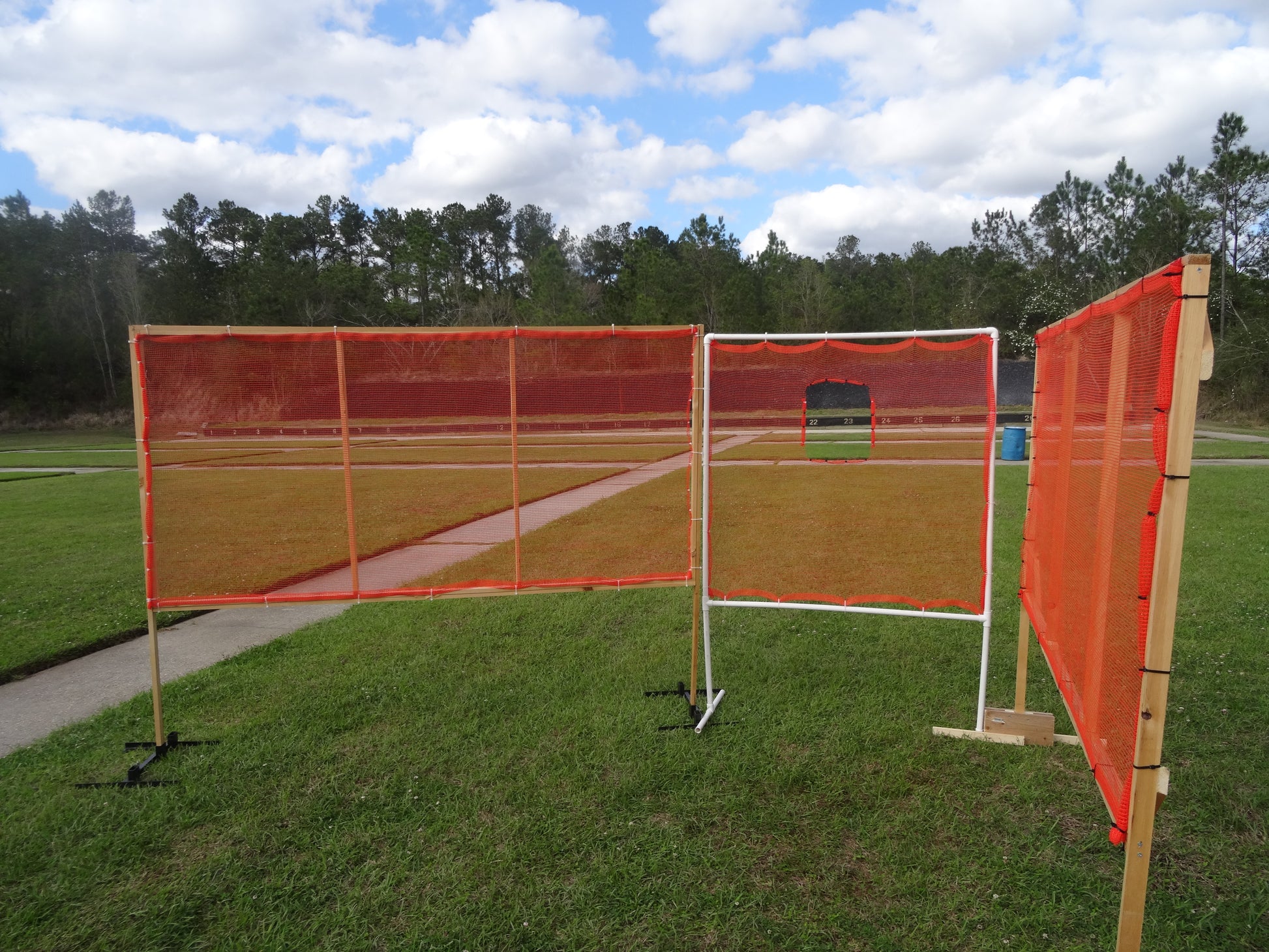 Dead Space Barrier netting used for outdoor USPSA stage setup